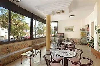 Serena Hotel